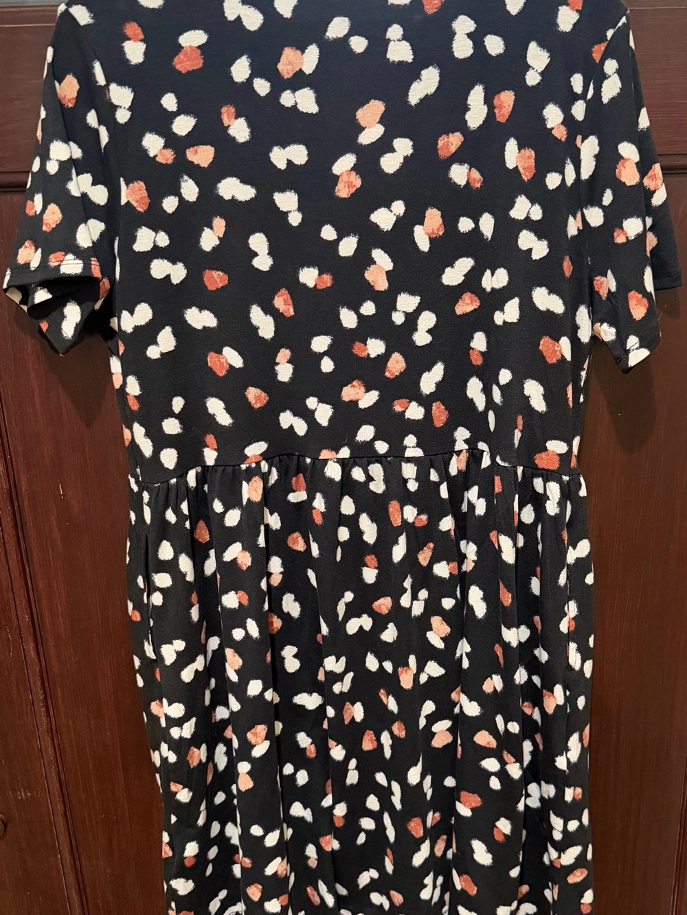 LuLaRoe Black Top with Cream and Rust Spot Print - Picture 2 of 3